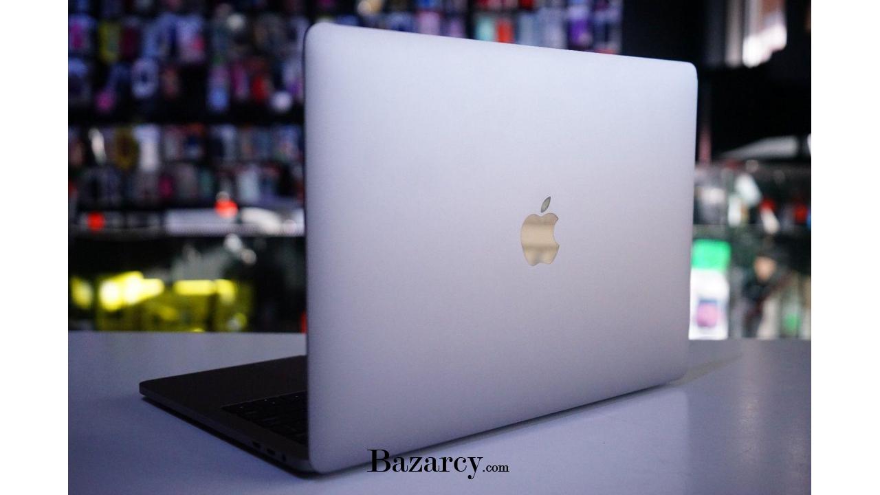 Apple macbook pro core i7 available
